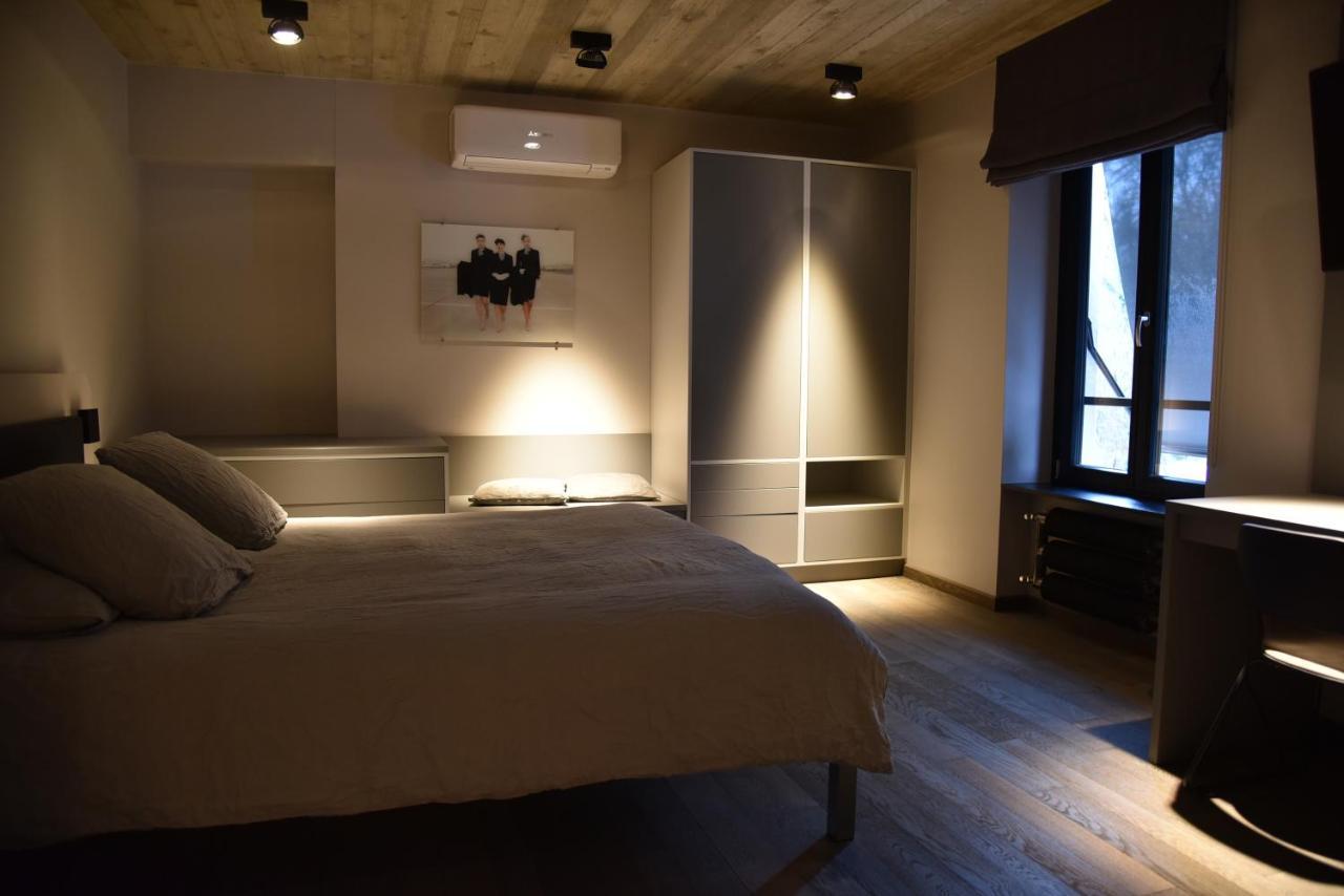 Airfield - Airport Hotel Sandweiler Luaran gambar